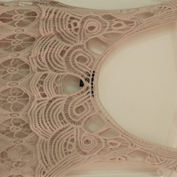 Bebe crochet fringed tank - Picture 3 of 4